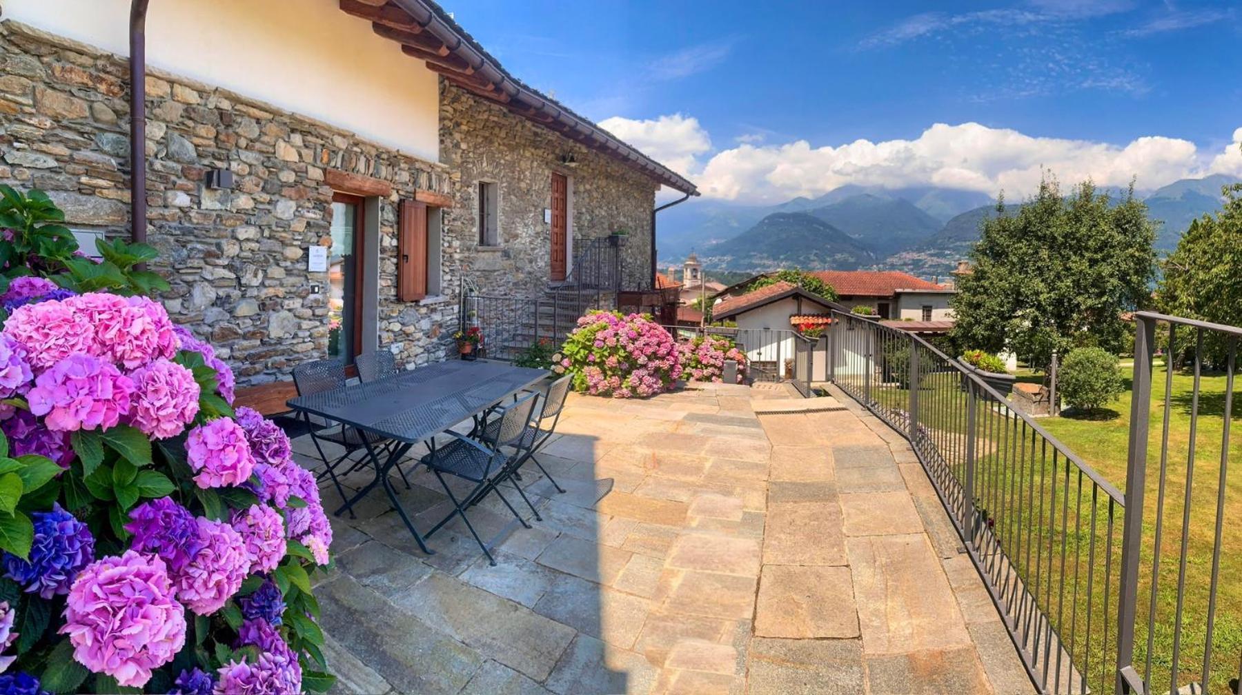 La Volta - Lake Como Heritage Home In Molino Maufet Watermill - Patio On The Garden Colico Dış mekan fotoğraf
